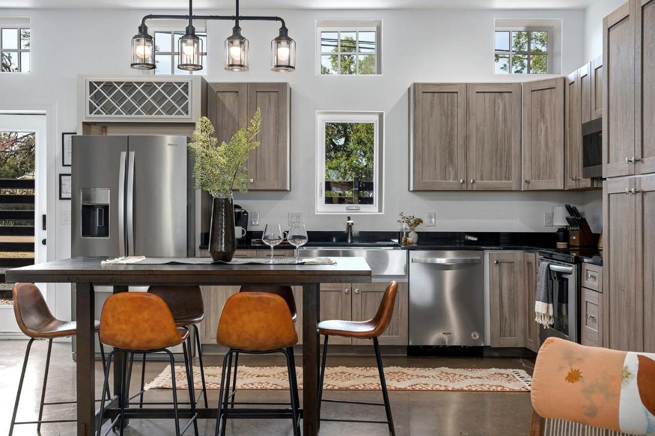 Villa Container Haus Pet Friendly With Cowboy Pool Fredericksburg Esterno foto