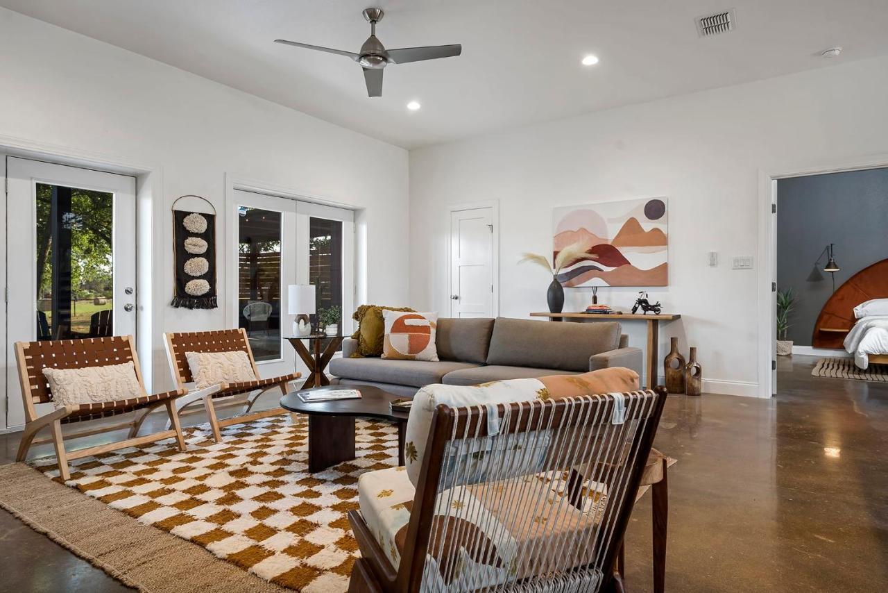 Villa Container Haus Pet Friendly With Cowboy Pool Fredericksburg Esterno foto