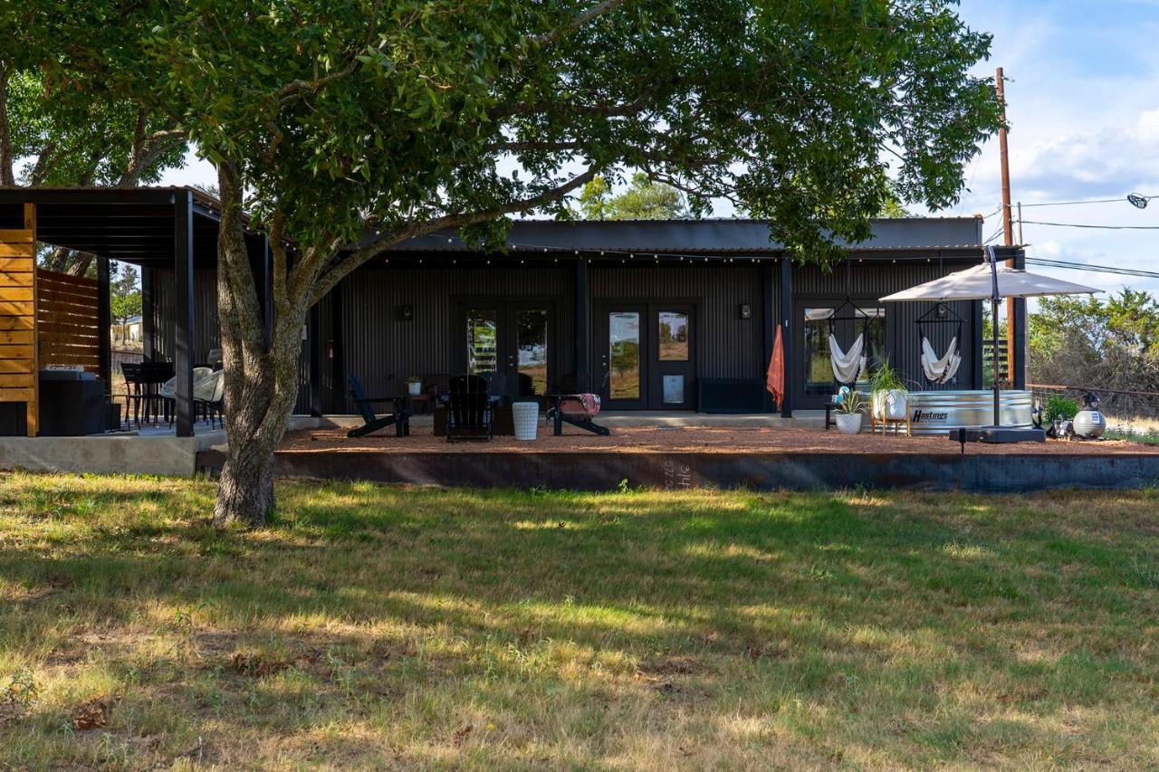 Villa Container Haus Pet Friendly With Cowboy Pool Fredericksburg Esterno foto